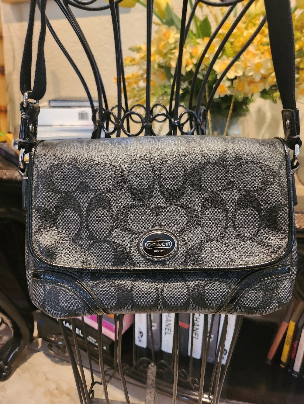 Coach Signature Shoulder / Crossbody Bag